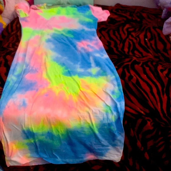 Colors are neon pink,green,blue - Picture 1 of 1